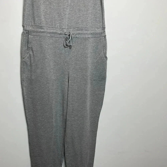 Cable & Gauge Gray Short Sleeve Jumpsuit - Picture 5 of 7